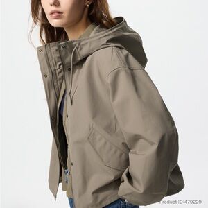 NWOT Uniqlo Women's Cotton Blend Short Parka Jacket in Khaki